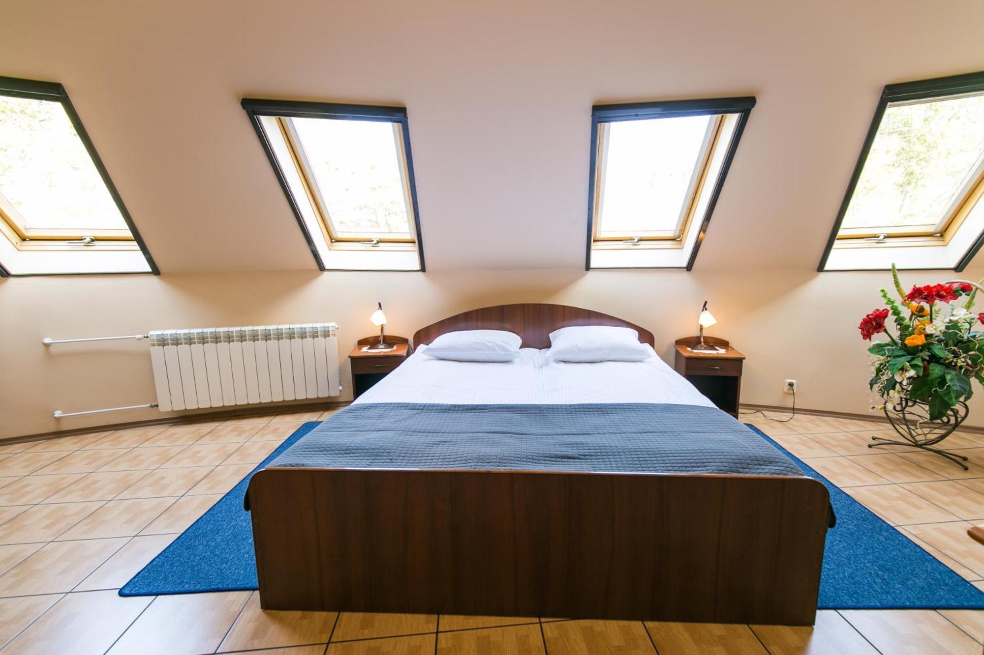 Gosciniec Pod Zaglami Bed & Breakfast Skoki Duze Oda fotoğraf