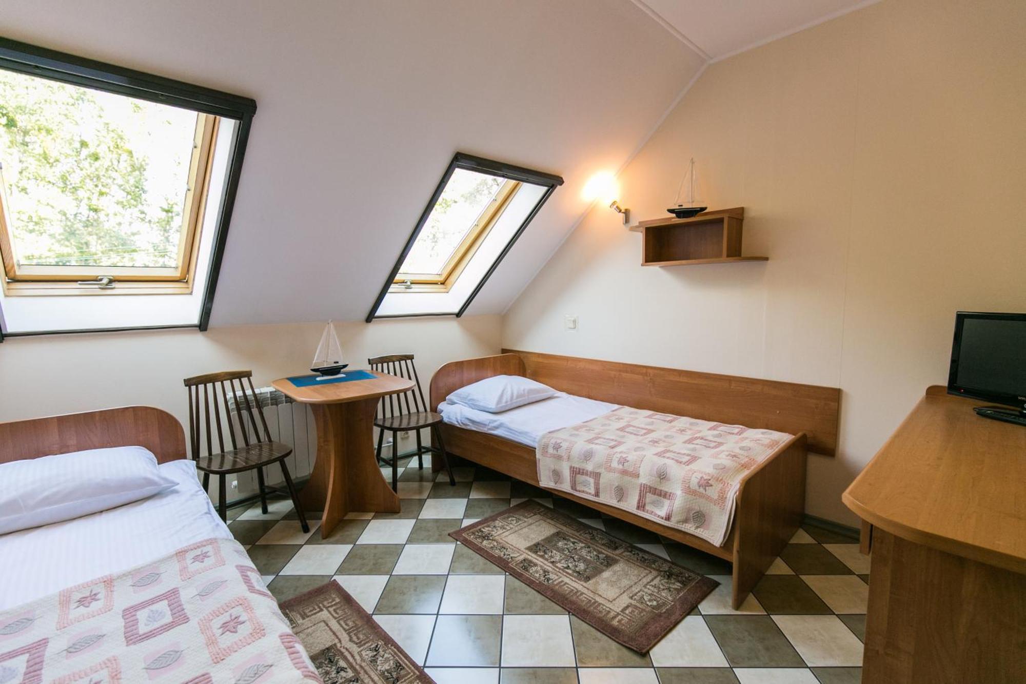 Gosciniec Pod Zaglami Bed & Breakfast Skoki Duze Oda fotoğraf